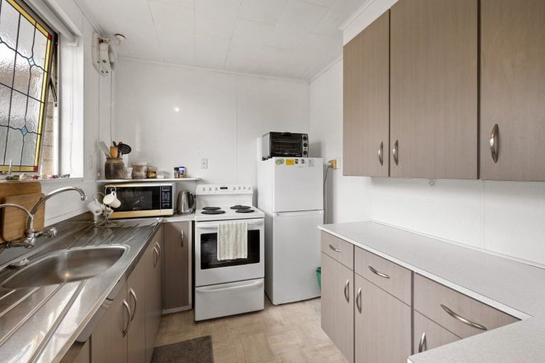 Photo of property in 341a Devon Street West, New Plymouth, 4310