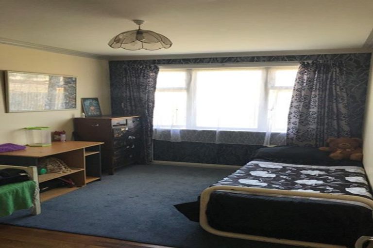 Photo of property in 20 Dorset Street, Patea, 4520