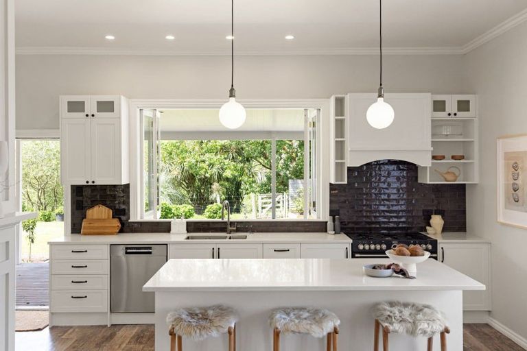 Photo of property in 105 Hoeka Road, Matangi, Hamilton, 3284