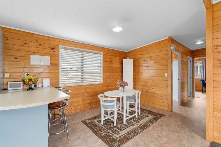 Photo of property in 39 Kiharoa Street, Otaki Beach, Otaki, 5512