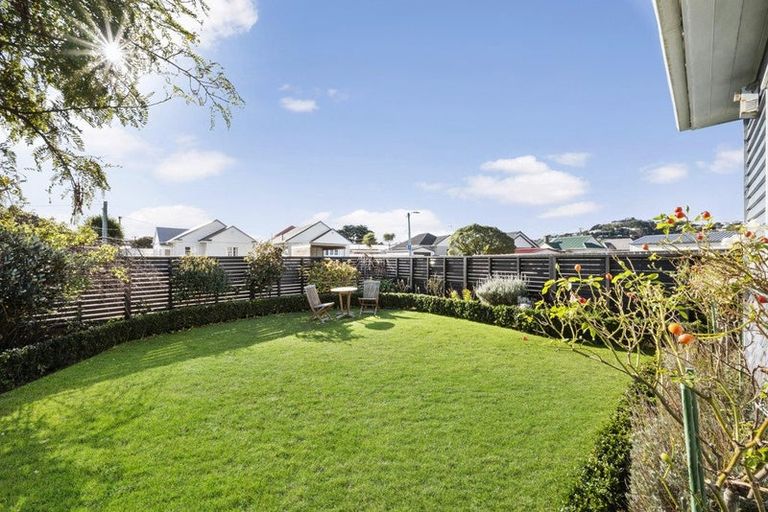 Photo of property in 13 Wayside, Miramar, Wellington, 6022