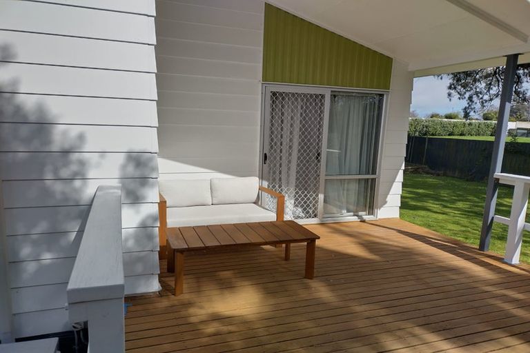 Photo of property in 15 Kindergarten Drive, Conifer Grove, Takanini, 2112