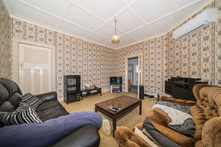 Photo of property in 1-2/8 Dahlia Street, Palmerston North, 4410