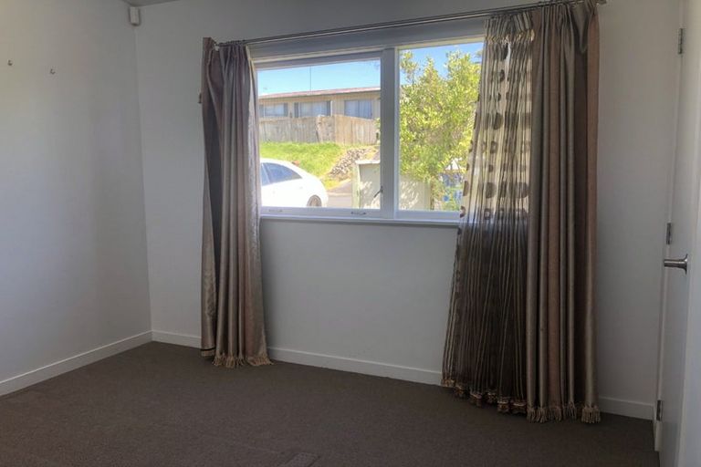 Photo of property in 66 Elliott Avenue, Bayview, Auckland, 0629