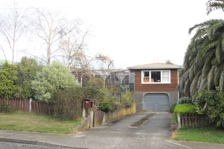 Photo of property in 36 Kaitawa Crescent, Paraparaumu, 5032