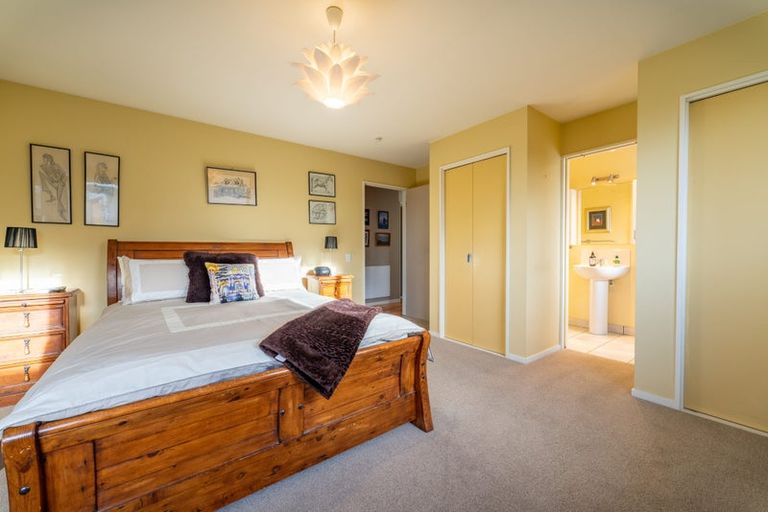 Photo of property in 18 Chateau Close, Gleniti, Timaru, 7910