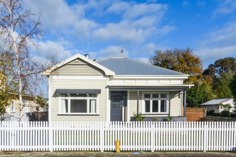 Photo of property in 22 Ngaio Street, West End, Palmerston North, 4412