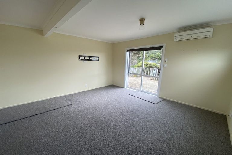 Photo of property in 13 Matatiro Street, Titahi Bay, Porirua, 5022