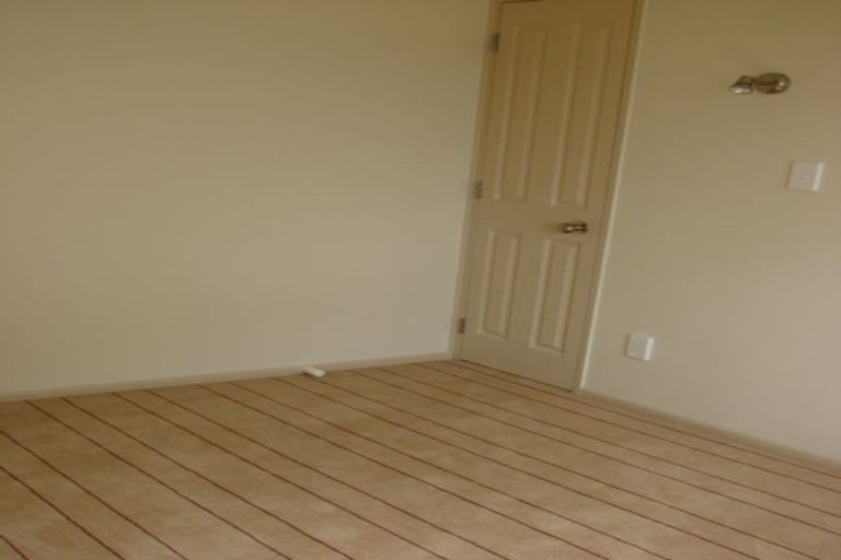 Photo of property in 3a Gretel Place, Hillcrest, Auckland, 0627