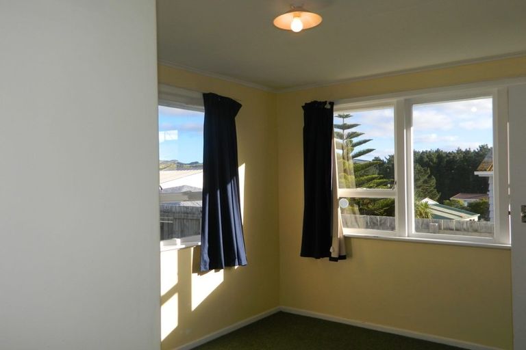 Photo of property in 39 Niagara Street, Waitangirua, Porirua, 5024