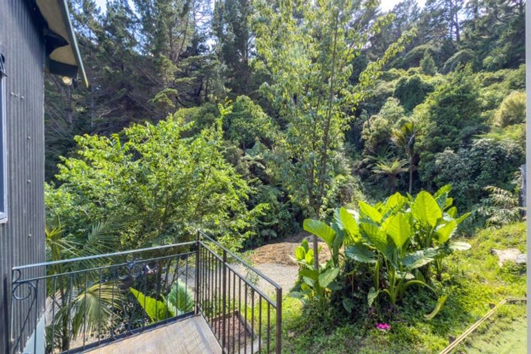 Photo of property in 122 Thames Coast Sh25 Road, Whakatete Bay, Thames, 3575