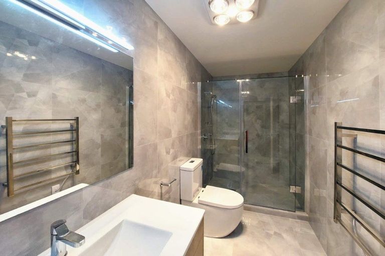 Photo of property in 16 Korokio Lane, Henderson, Auckland, 0612