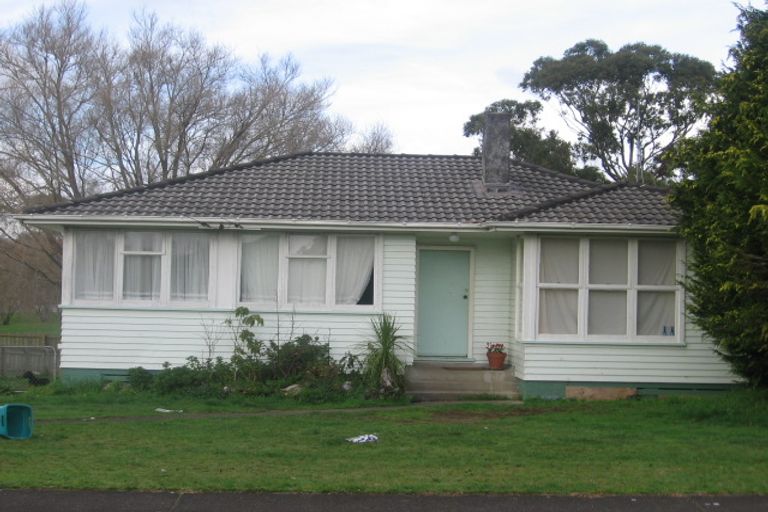 Photo of property in 24 Calvert Street, Papakura, 2110