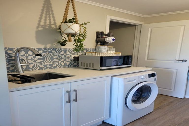 Photo of property in 7 Ringwood Street, Torbay, Auckland, 0630