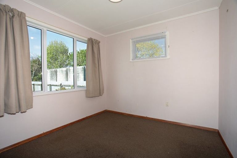 Photo of property in 14 Freyberg Street, Feilding, 4702