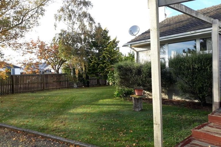 Photo of property in 53 Teesdale Street, Burnside, Christchurch, 8053