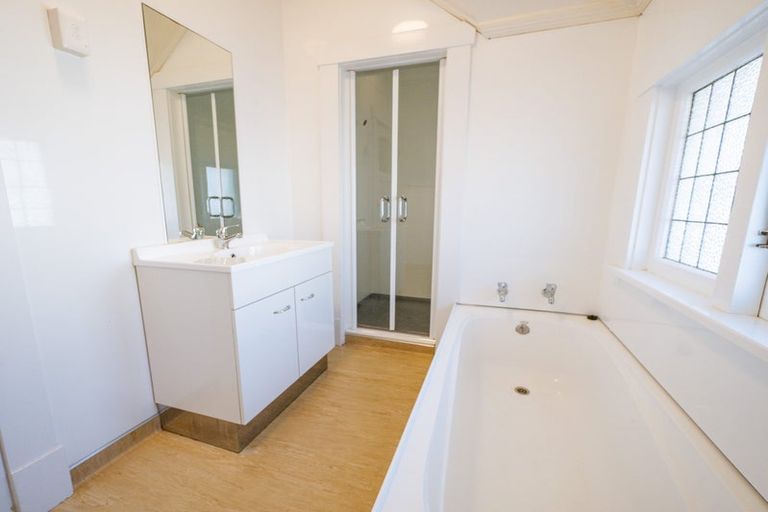 Photo of property in 71 Prince Albert Road, Saint Kilda, Dunedin, 9012