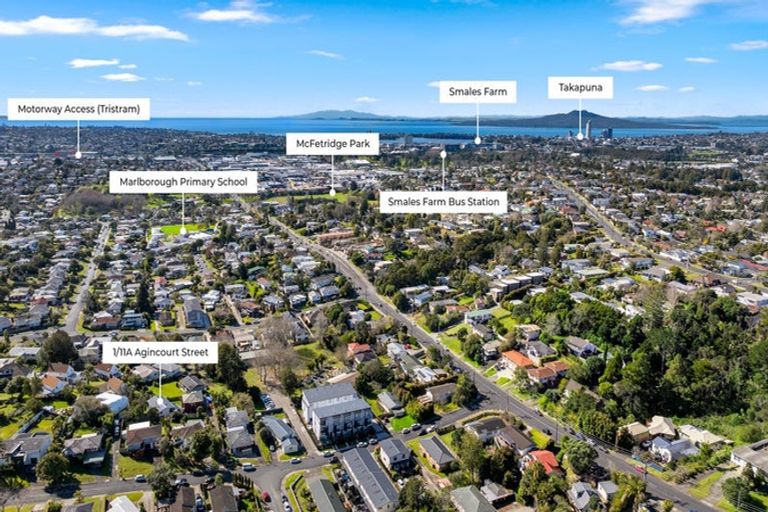 Photo of property in 1/11a Agincourt Street, Glenfield, Auckland, 0629