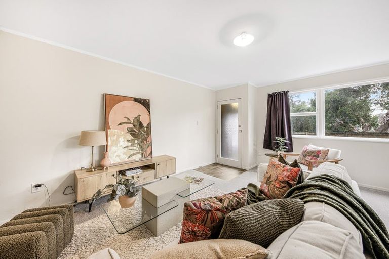 Photo of property in 2/21 Gardner Avenue, New Lynn, Auckland, 0600