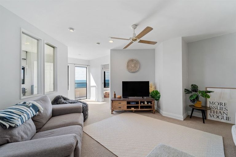 Photo of property in 41 Island View Drive, Gulf Harbour, Whangaparaoa, 0930