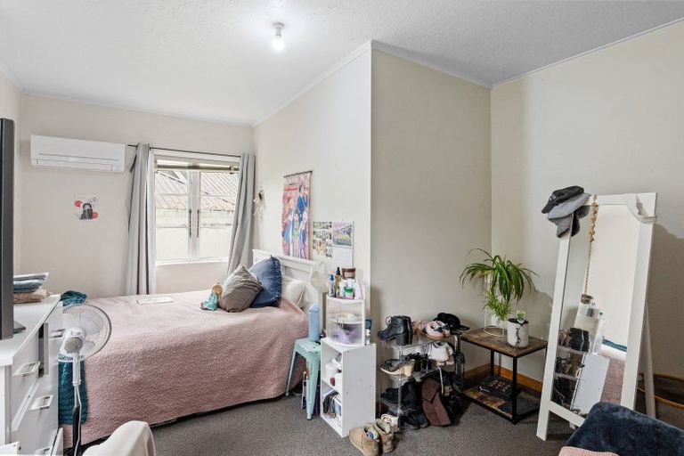 Photo of property in 4 Tara Street, Riccarton, Christchurch, 8041