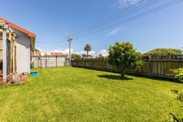 Photo of property in 36 Mouatt Street, Waitara, 4320