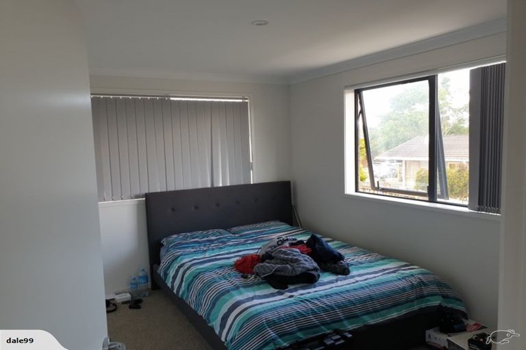Photo of property in 38 Cockayne Crescent, Sunnynook, Auckland, 0620