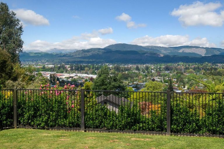 Photo of property in 73d Thomas Crescent, Western Heights, Rotorua, 3015