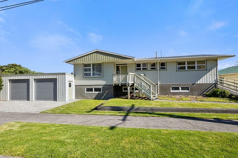 Photo of property in 86 Fulford Street, New Plymouth, 4310