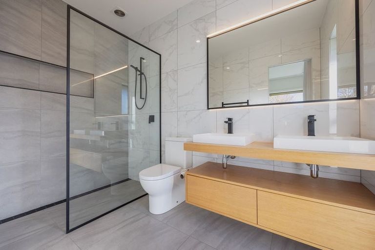 Photo of property in 3 Old Station Avenue, Wanaka, 9305