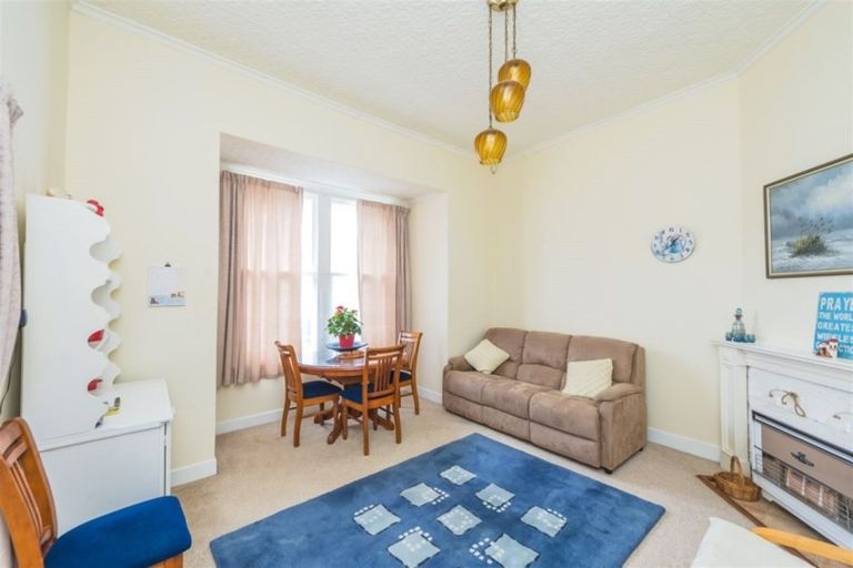 Photo of property in 11 Peakes Road, Saint Johns Hill, Whanganui, 4501