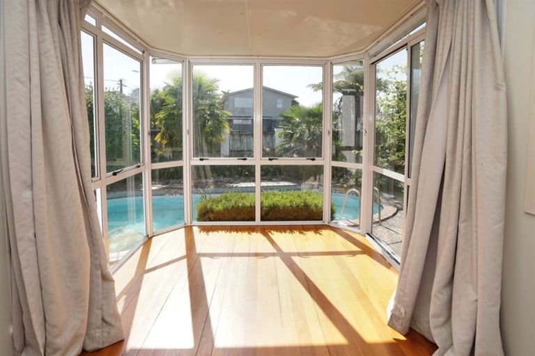 Photo of property in 42 Pulham Crescent, Queenwood, Hamilton, 3210