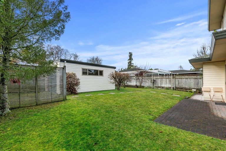 Photo of property in 2/26 Ngamotu Road, Taupo, 3330
