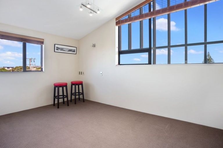 Photo of property in 385a Oceanbeach Road, Mount Maunganui, 3116