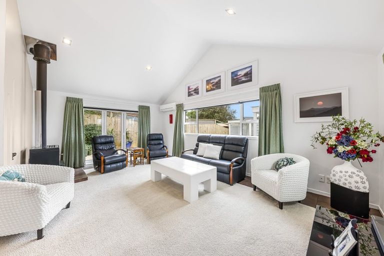Photo of property in 9 San Marino Drive, Henderson, Auckland, 0612