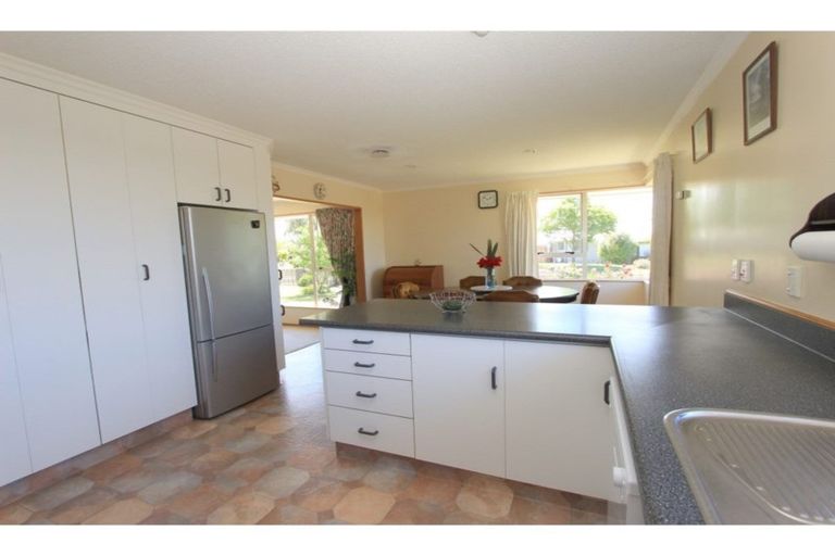 Photo of property in 33 Karina Crescent, Redwoodtown, Blenheim, 7201