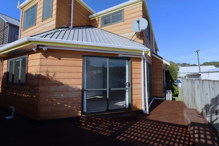 Photo of property in 8 Princess Street, Newtown, Wellington, 6021