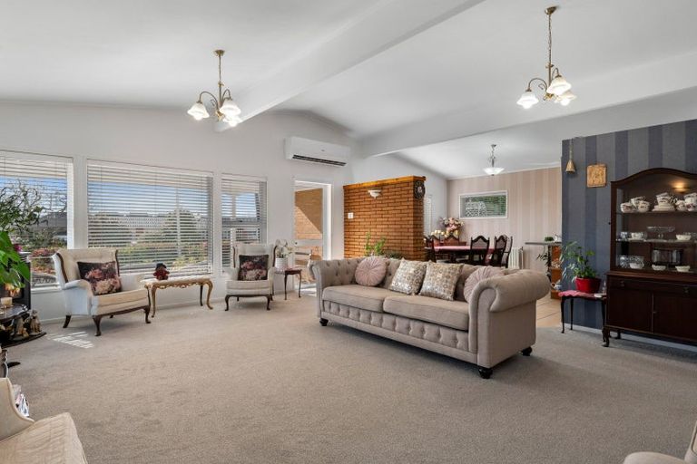 Photo of property in 8 Carlton Street, Glenholme, Rotorua, 3010