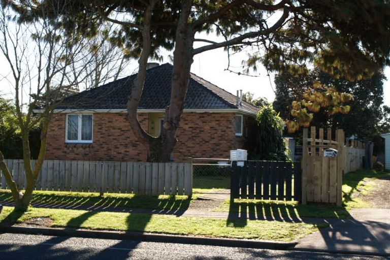 Photo of property in 23 Henwood Road, Mangere East, Auckland, 2024