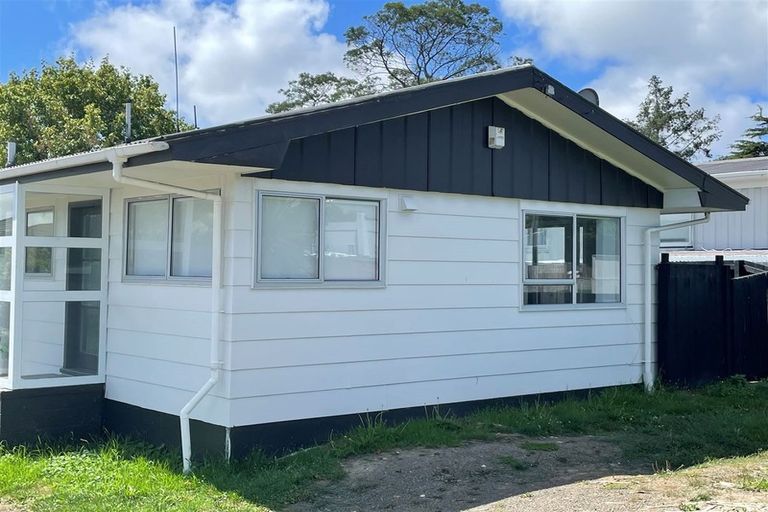 Photo of property in 1/19 Browns Road, Manurewa, Auckland, 2102