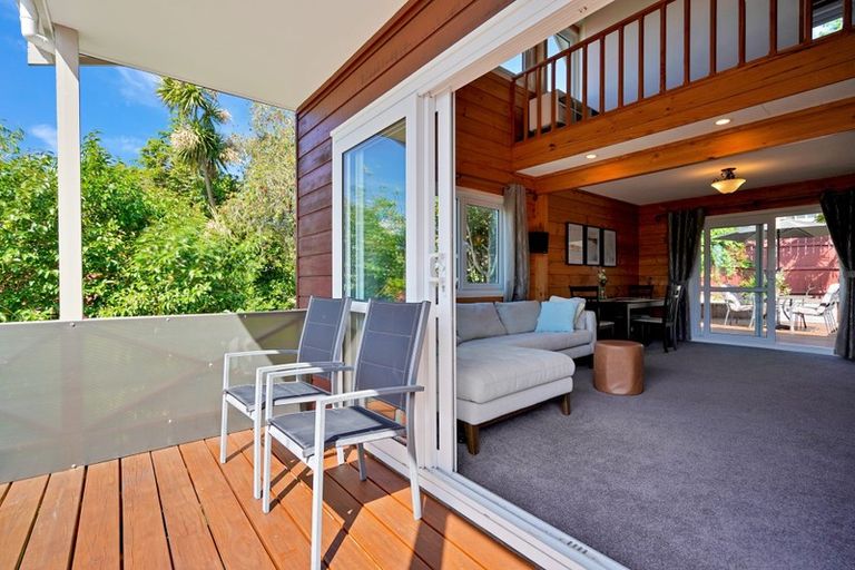 Photo of property in 1/74 Colwill Road, Massey, Auckland, 0614