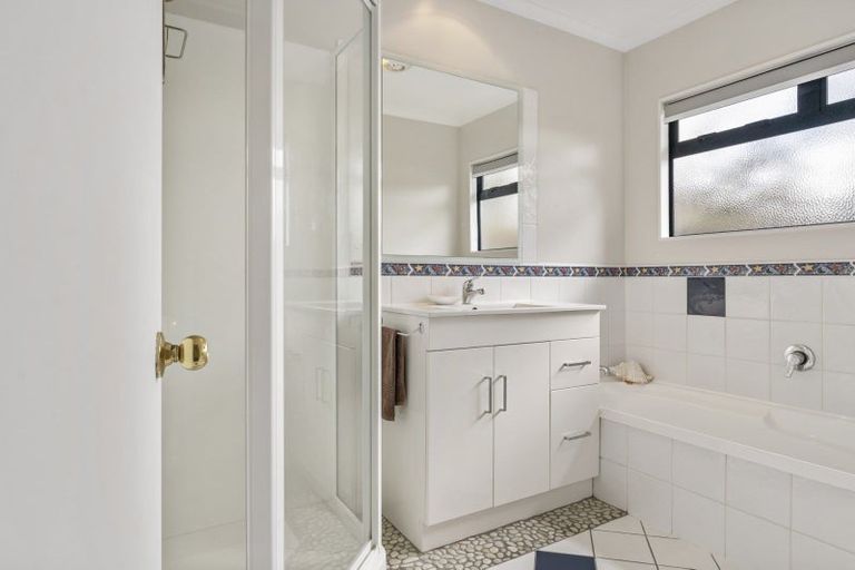 Photo of property in 291 Gravatt Road, Papamoa Beach, Papamoa, 3118