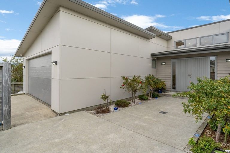 Photo of property in 13 Mo Street, Camborne, Porirua, 5026