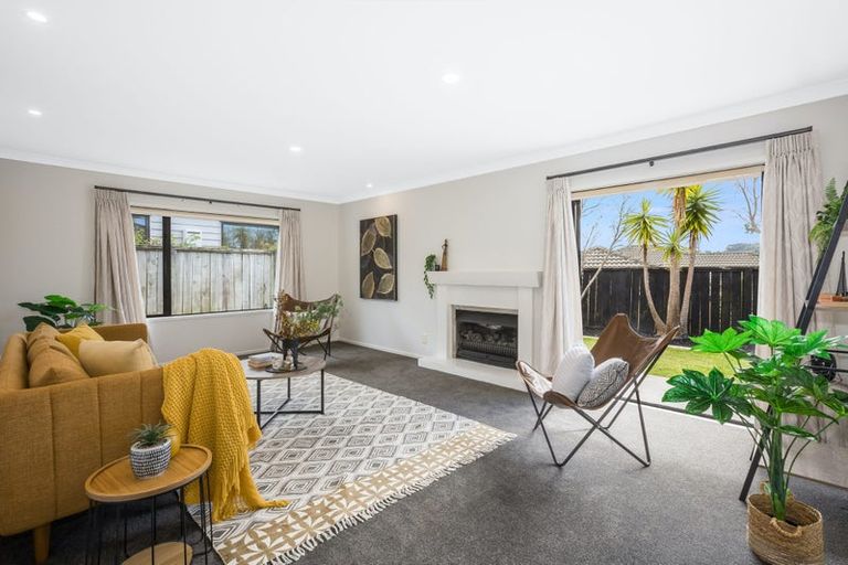 Photo of property in 96 Navigation Drive, Whitby, Porirua, 5024