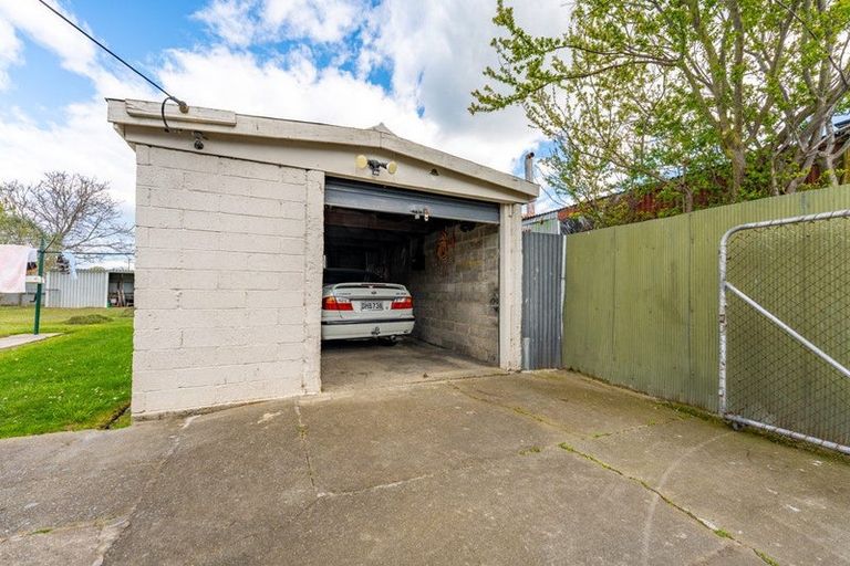 Photo of property in 15 Queen Street, Parkside, Timaru, 7910