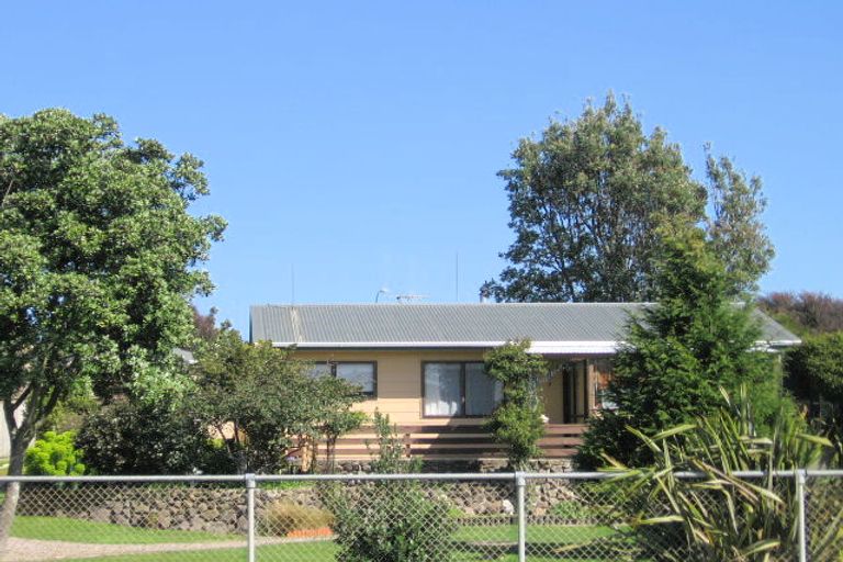 Photo of property in 1160 Papamoa Beach Road, Papamoa Beach, Papamoa, 3118