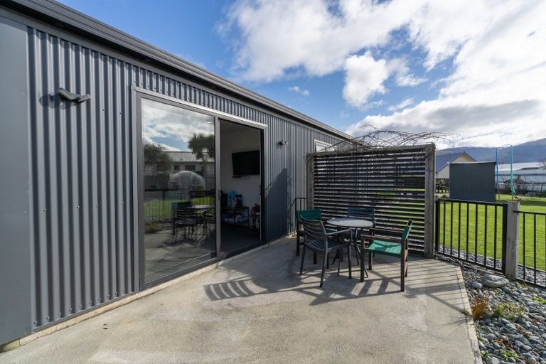 Photo of property in 27 Tawera Place, Te Anau, 9679