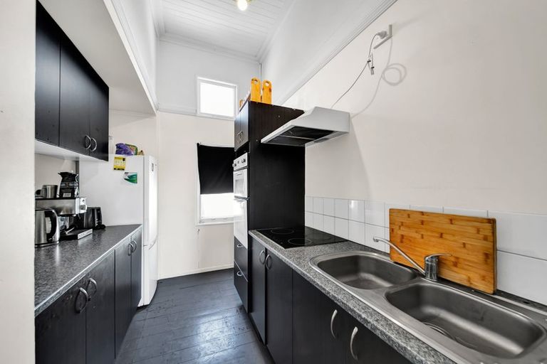 Photo of property in 97 Wilson Street, Hawera, 4610