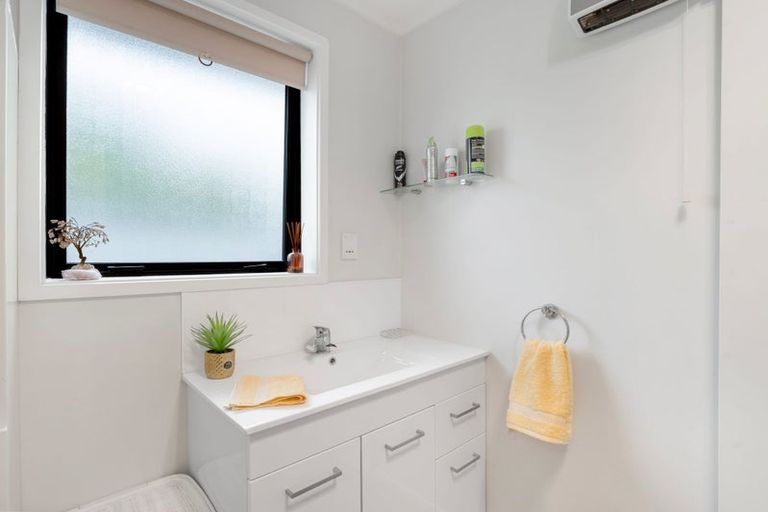Photo of property in 32 Nixon Street, Tinwald, Ashburton, 7700