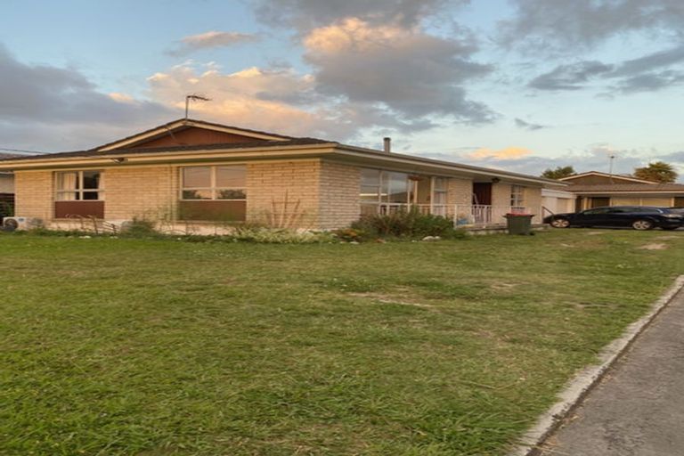 Photo of property in 1126a Heaphy Terrace, Fairfield, Hamilton, 3214